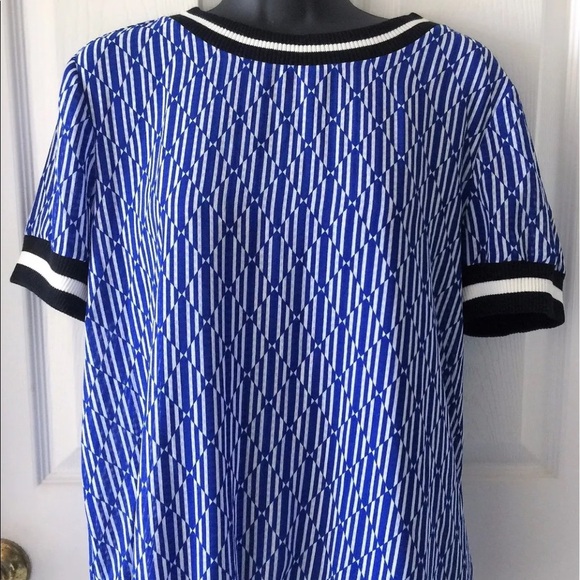 Michael Kors Blue Geometric Blouse Shirt Top M NWT - Picture 1 of 5